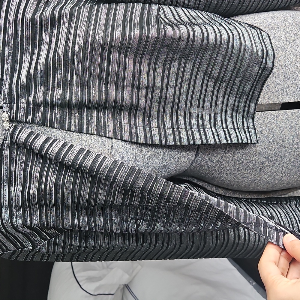 Patra Woman Vintage Metallic Stripe Bolero Jacket - Picture 8 of 8